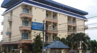 Ritzy House Hotel - 5