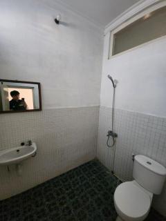 Hotel O near Alun Alun formerly Embun Pagi Hotel & Villa Resort - 9