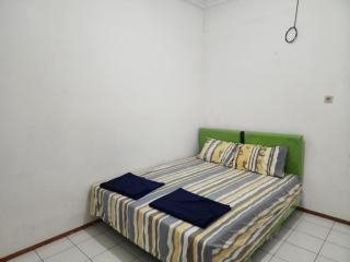 Hotel O near Alun Alun formerly Embun Pagi Hotel & Villa Resort - 8