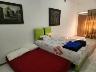 Hotel O near Alun Alun formerly Embun Pagi Hotel & Villa Resort - 7