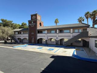 MainStay Suites Victorville - Hesperia - 9