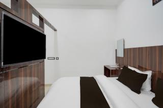 Super Collection O Banaras Railway Junction Formerly Varanasi Suites - 2