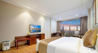 Zhonglian Harbor Hotel - 7