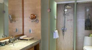 Man Wan Harmona Resort - 5