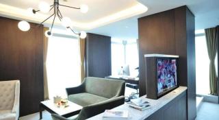 Chongqing The Lotus Hotel - 1