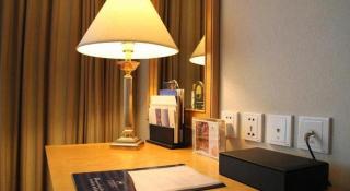 Grand Metropark Hotel Nanjing - 8