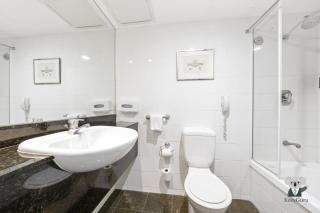 KozyGuru | Parramatta Studio Steps to Shops, Cafés - 3