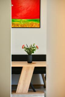 Modern Attic Flat with 2 Bedrooms - 8