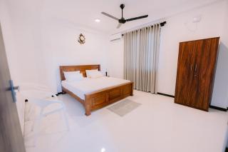 Summit villa Mirissa - 3