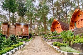 Embun Lawu Cottage Tawangmangu - 0