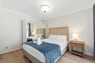 Entire home in Southport Parade Southport - 7