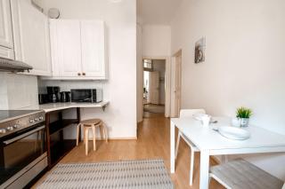 2ndhomes Charming 1BR Apartment in Yrjönkatu - 4