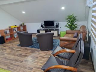 HiLL STAY tvoj odmor ka severu - 0