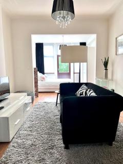 A Chic Haven in the Heart close to center - 5