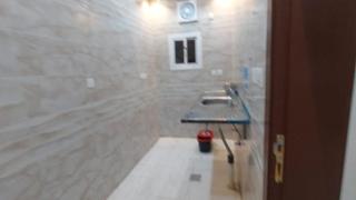 شقة غرفتين وصالة - 7