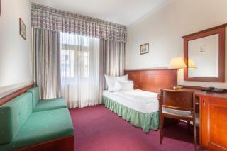 Hotel Lunik - 0