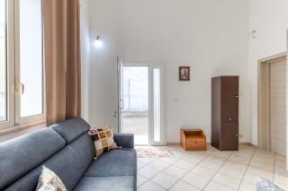 Mauricarol Residences - 9