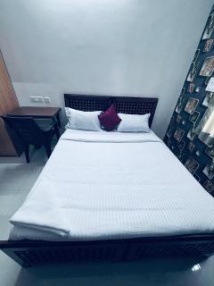 Symphony Suites Comforts - 1