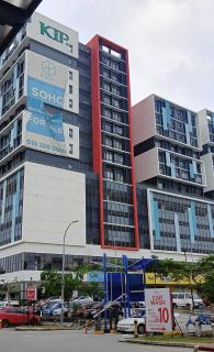 Core Soho Suites KLIA sepang Free WifI by Ezy Home - 2
