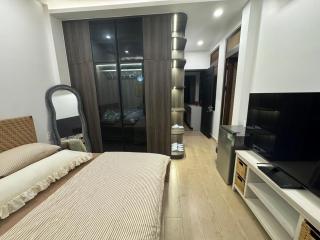 Apartment District 3 - 6