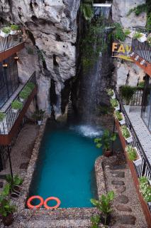 Favos Resort Ninh Binh - 9