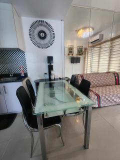 Sea Residences TowerE-F by EZStays - 4