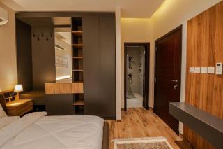 شقة فندقية جميلة و مخصصة للايجار لشخصين في بوشر - مسقط - القرم - 3