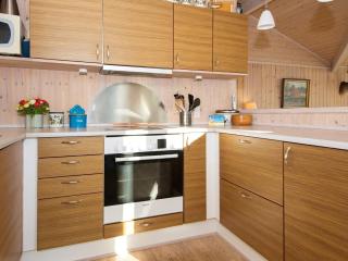 Seaside Escape in Helgenaes - By Traum Ferienwohnungen - 8