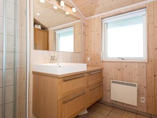 Seaside Escape in Helgenaes - By Traum Ferienwohnungen - 3