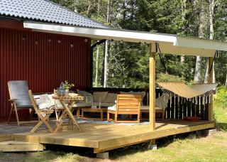 Cozy Swedish house by lake - 9