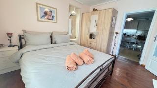 Το Σπίτι Δίπλα στο Ποτάμι - 4