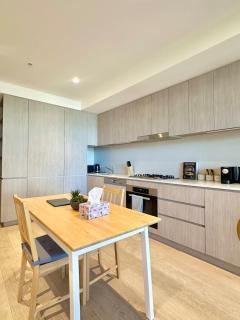 The Maple in the heart of CBD - 5