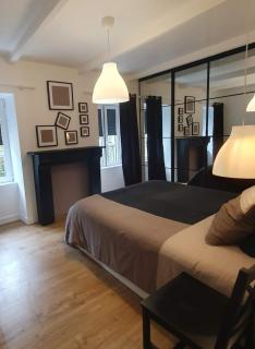 Hyper centre, quartier du port - 0