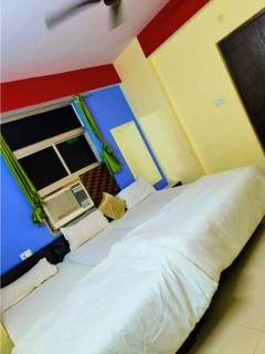 Hotel #Shivay# Varanasi Near Lord Shiva Kashi Vishwanath Temple - 8