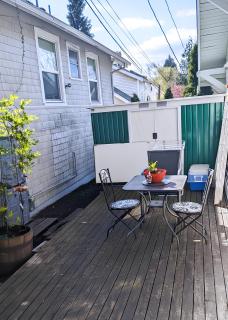 Central Queen Anne Home, Walking Score 96 - 4