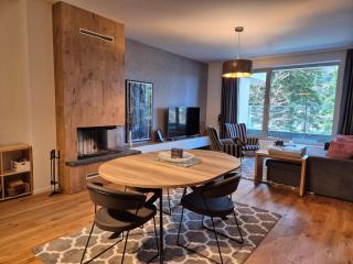 Apartment "Snowwood" - right next to ski slope - Garage included - 0