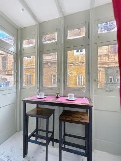 Modern next to Valletta Studio Apartment - 4