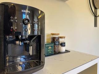 Central Brasov Apartment - 2