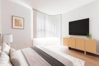 Marina Del Rey 1BR Getaway - Gym - Pool - Sauna - Near Marina - Venice Beach - Los Angeles - 2