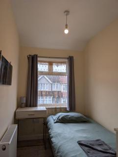 Purley Way Croydon CR0 Guest House - 7