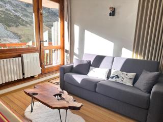 La Mongie 6 personnes au pied des pistes parking - 3