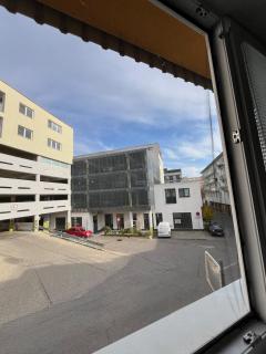 Central and Spacious Apartment with All Amenities - 8