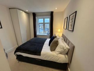Bright and Serene Third-Floor Apartment in the Heart of Westbourne Grove - 5