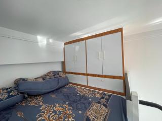 City & River Views near Royal Palace and Watphnom - 1