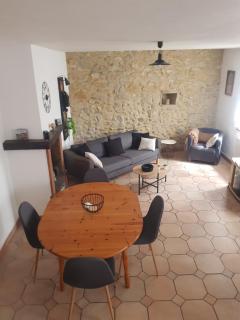 Maison dans un village calme - 6