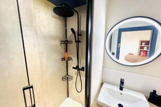 Blue Dream! Pedestrian center near Lake and Ski - 1