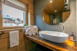 Besseghini Apartments - 1