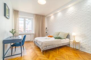 Kraków Suite - Balcony, Workspace - by Rentujemy - 8