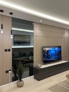 غرفة وصالة بسطح خاص قريب للبوليفارد - 3