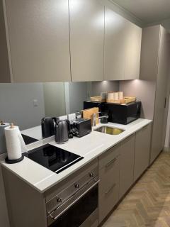 One Rosebank 320 - 3